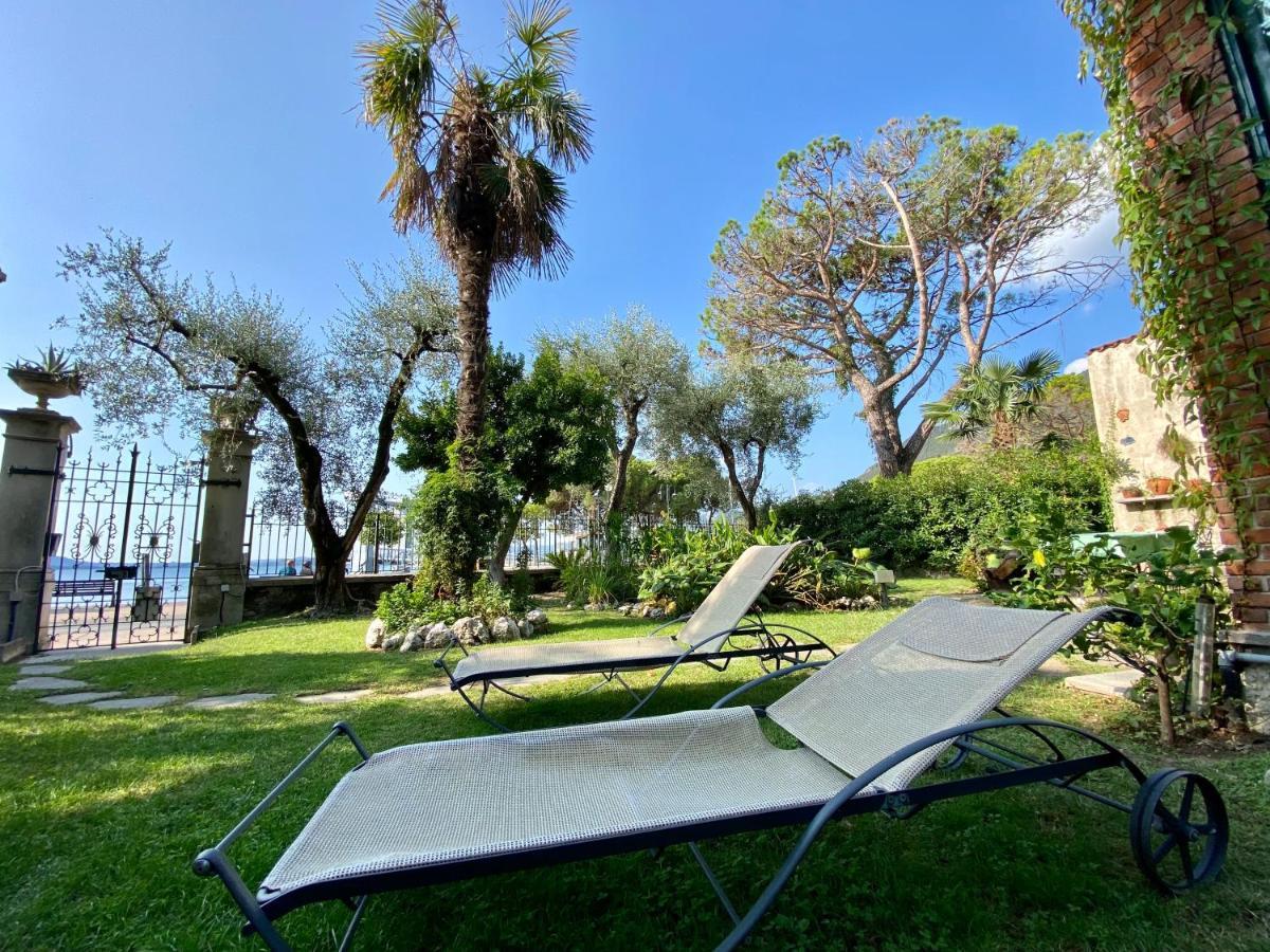 Casa Vacanze Gabbianella Villa Con Giardino Lungolago Maderno Toscolano Maderno Exteriör bild