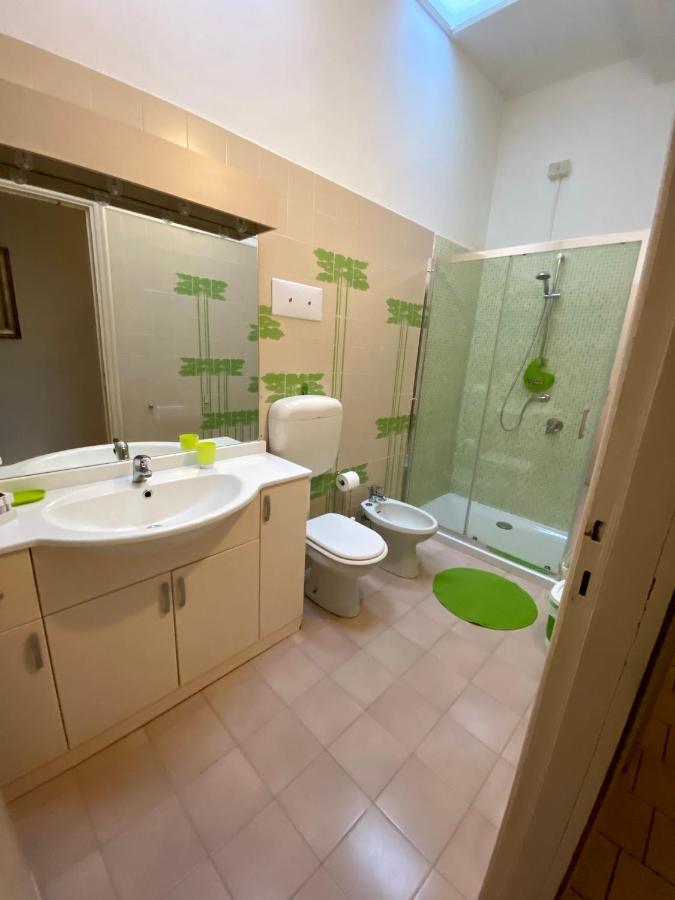Casa Vacanze Gabbianella Villa Con Giardino Lungolago Maderno Toscolano Maderno Exteriör bild