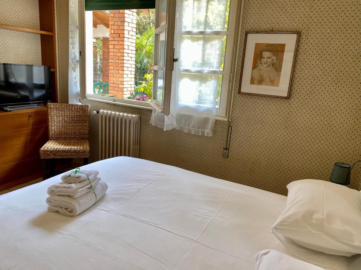 Casa Vacanze Gabbianella Villa Con Giardino Lungolago Maderno Toscolano Maderno Exteriör bild